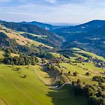 Haus Am Buehl 3*