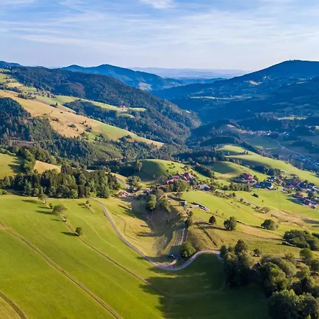 Haus Am Buehl 3*